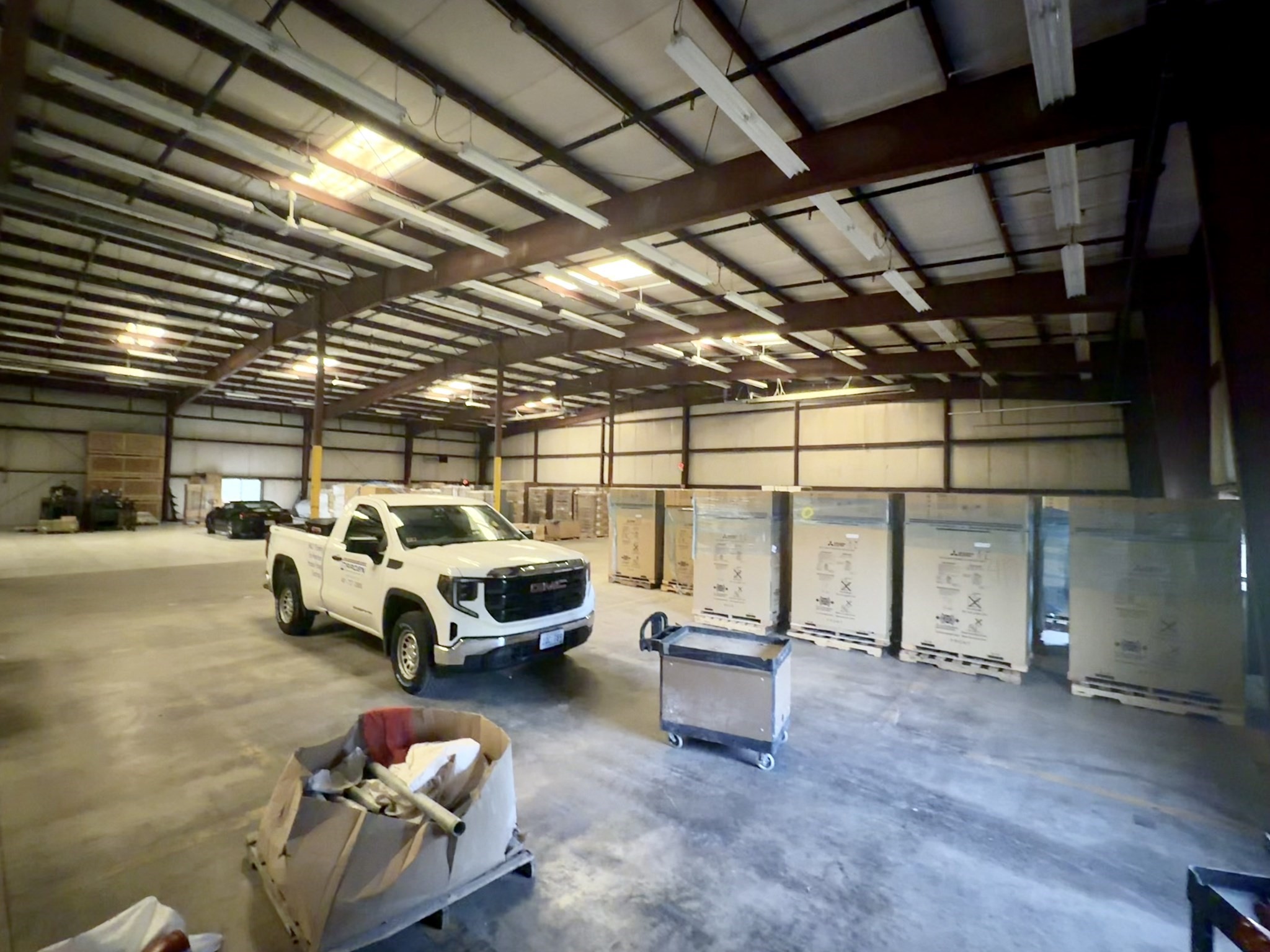 6 Industrial Pkwy Property Photo 11