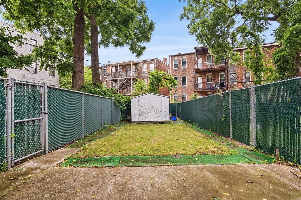 21 Hilton Ter Property Photo 35