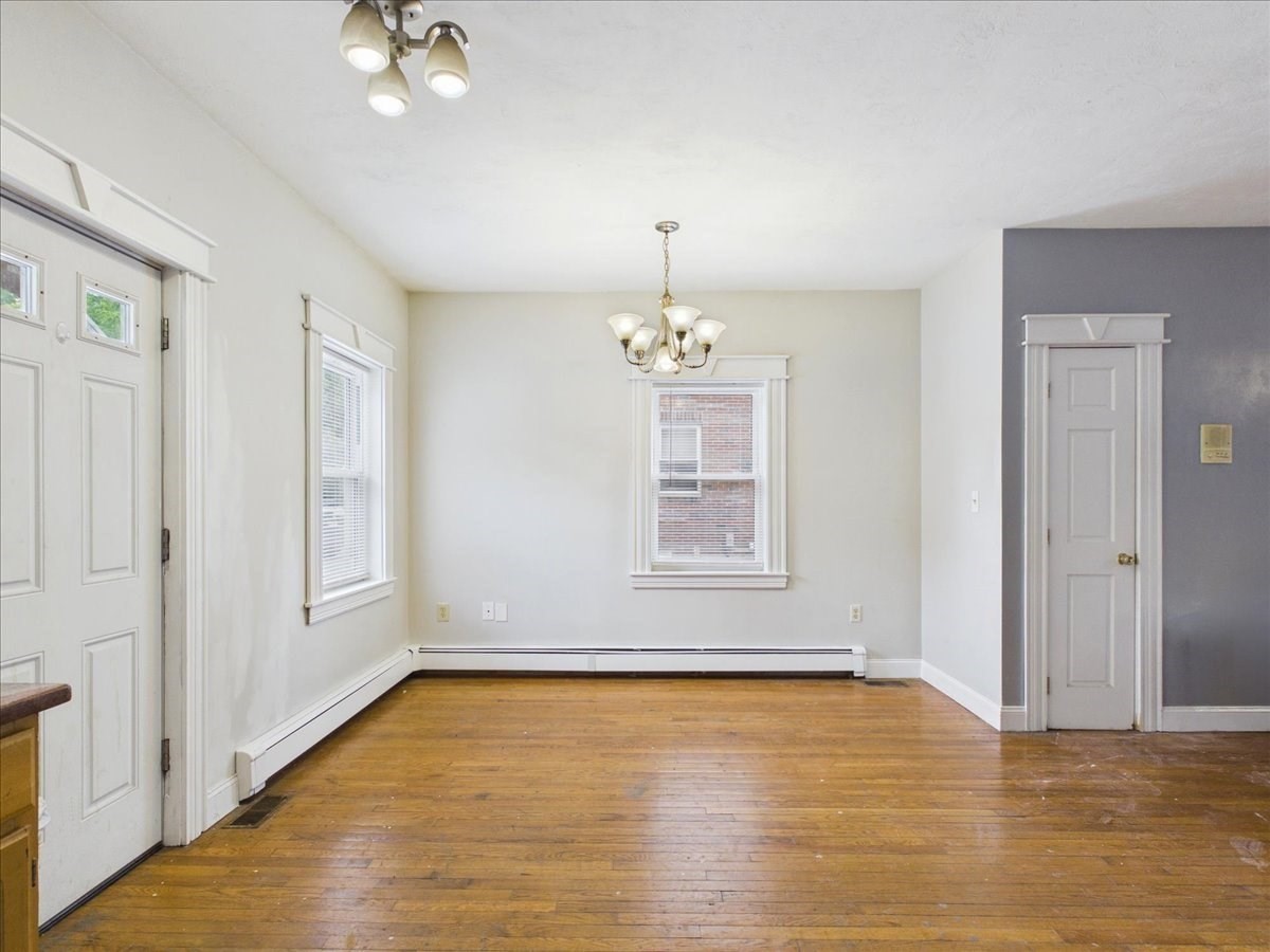 11 Woodrow Ave # 11 Property Photo 10
