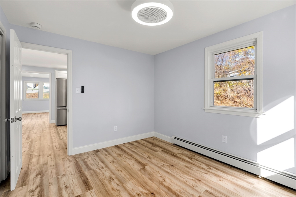 16 Jeanne Darc St Property Photo 8