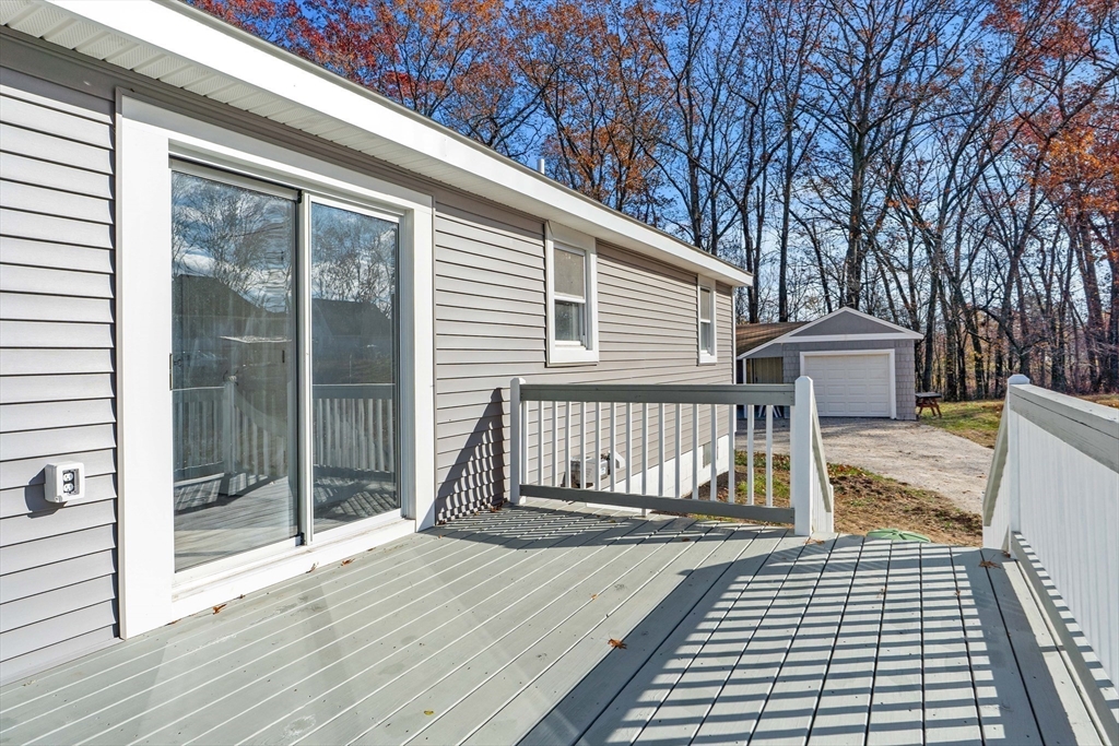16 Jeanne Darc St Property Photo 23