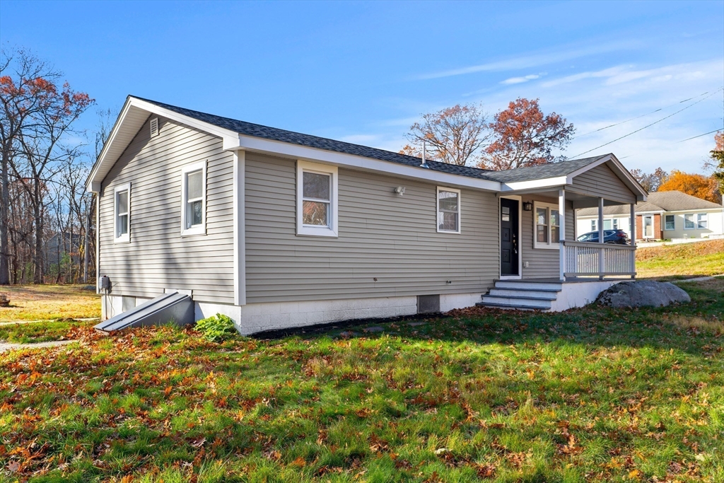 16 Jeanne Darc St Property Photo 30