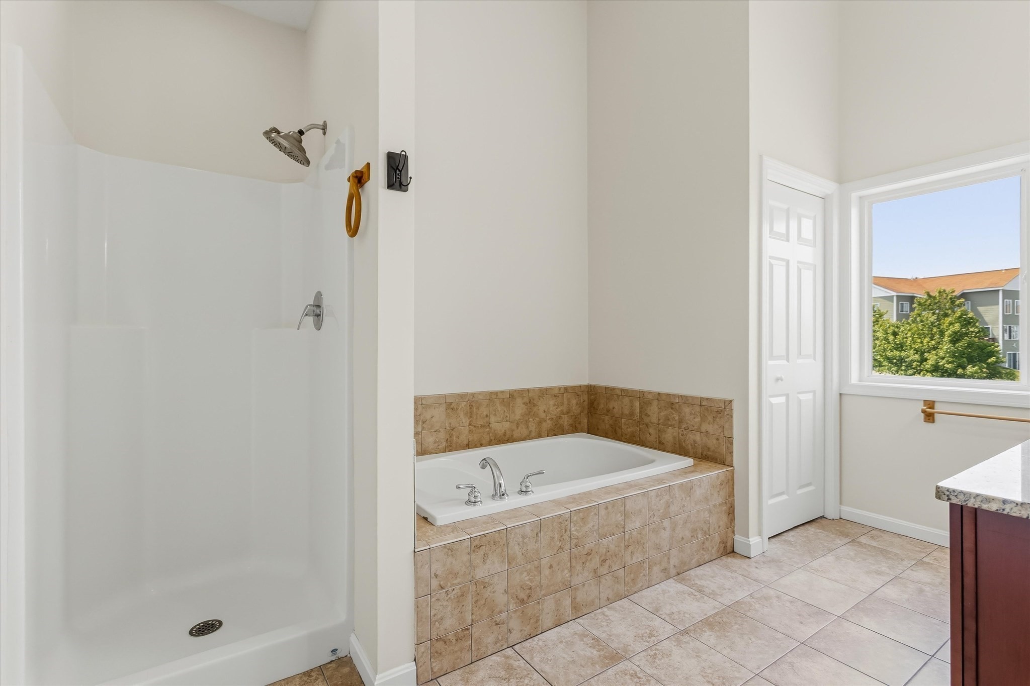 354 America Blvd # 354 Property Photo 25