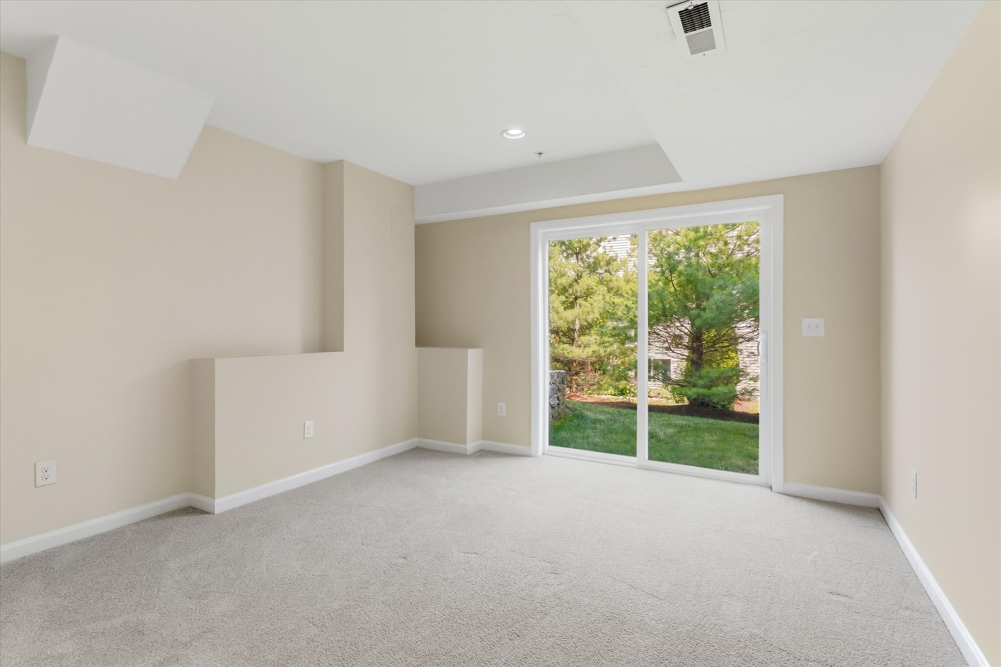 354 America Blvd # 354 Property Photo 33