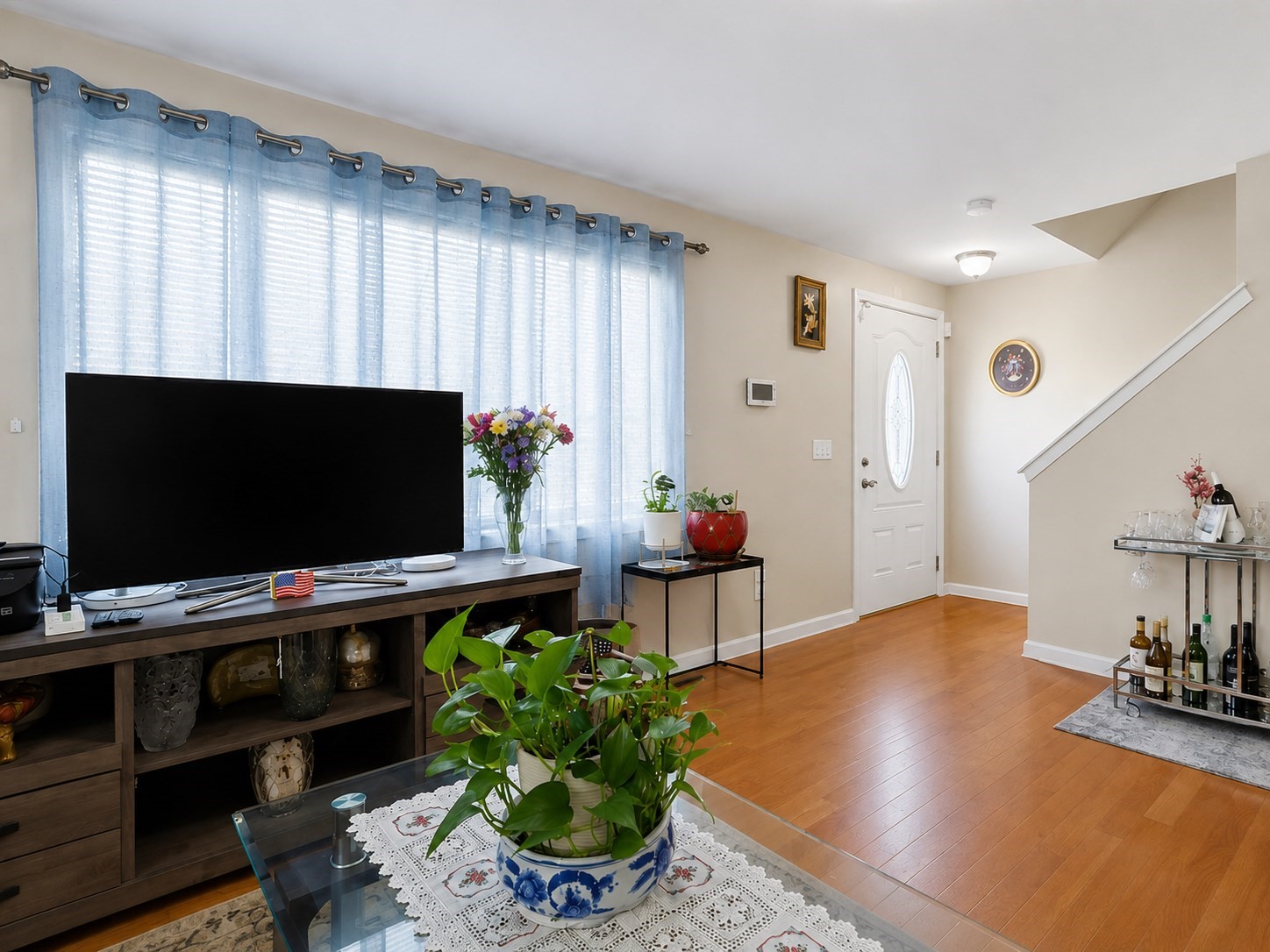 17 Bolton St Property Photo 3