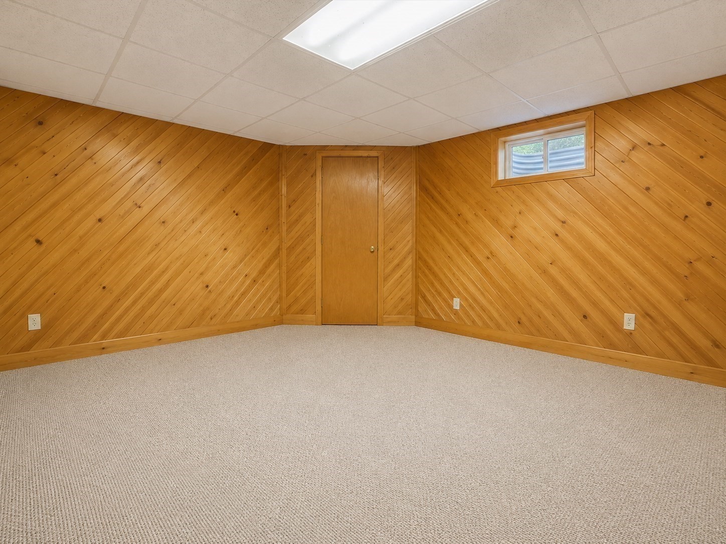 17 Bolton St Property Photo 18