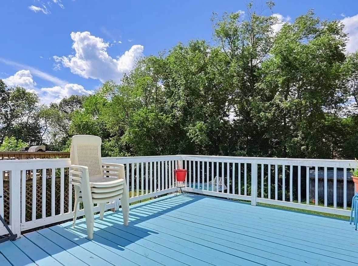 17 Bolton St Property Photo 24