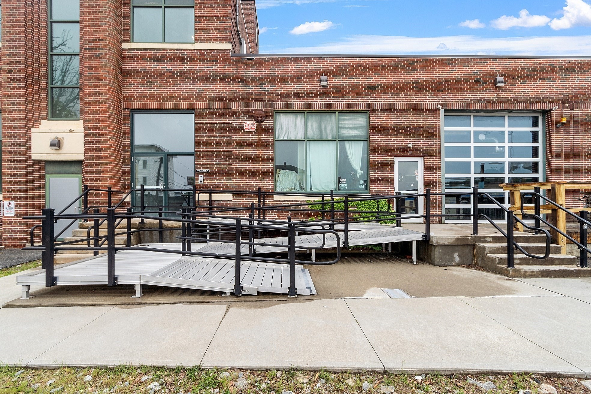 333 Shrewsbury Street # B Property Photo 4