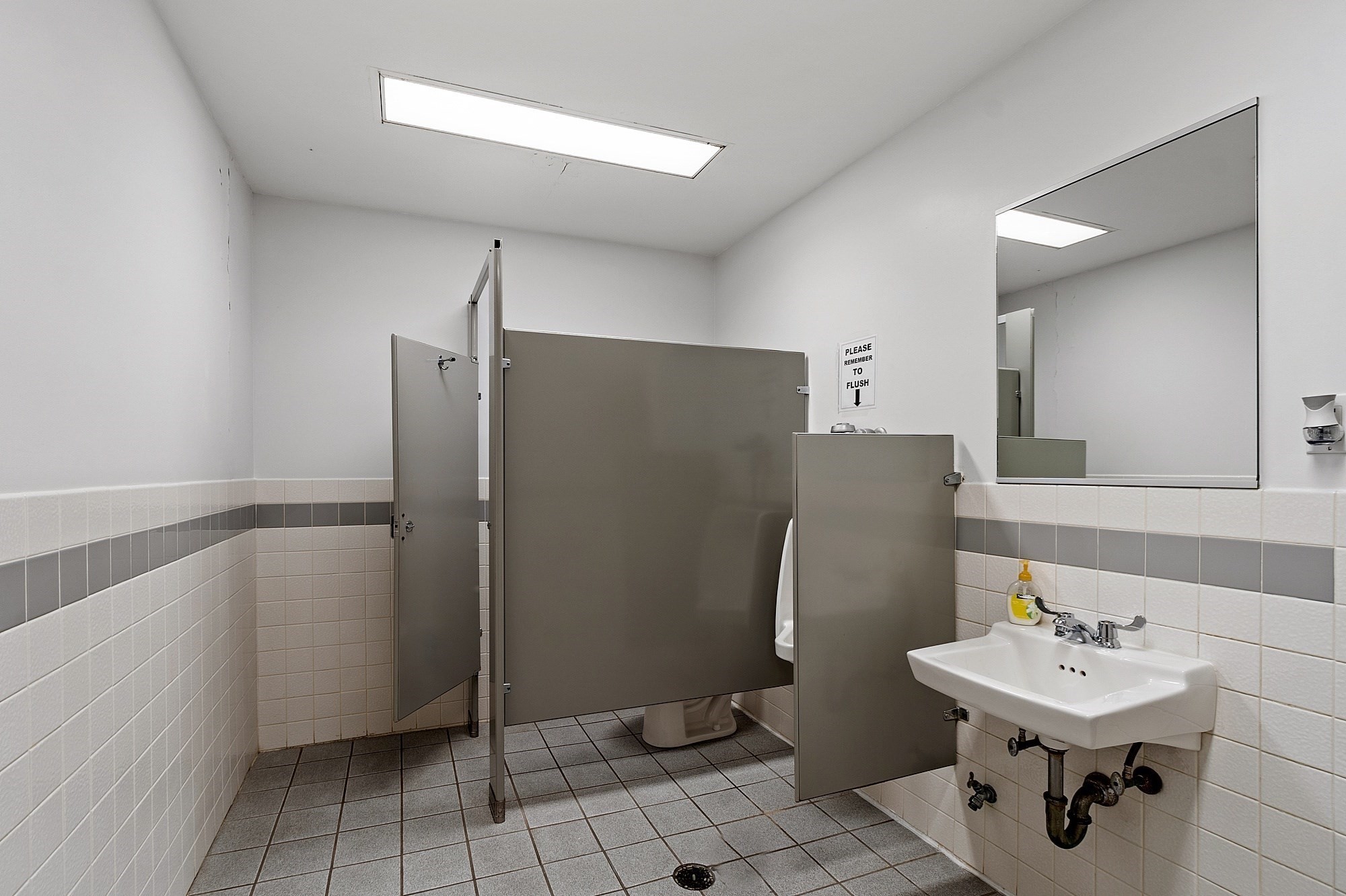 333 Shrewsbury Street # A Property Photo 16