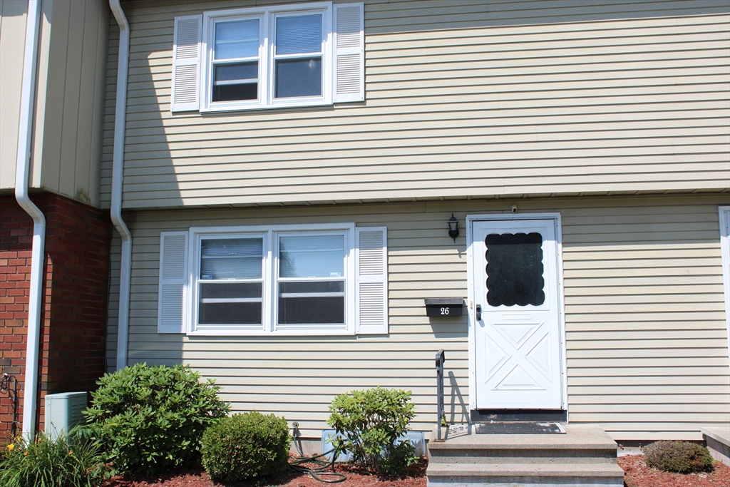 26 Yorktown Ct # 26 Property Photo 1