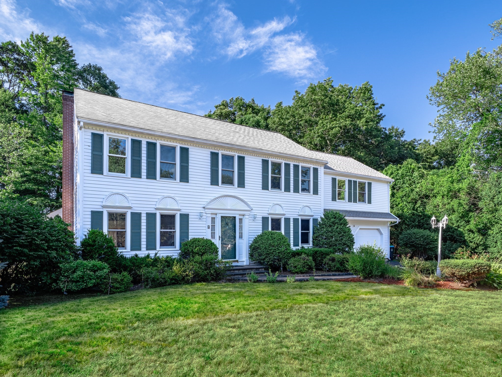 4 Flint Meadow Ln