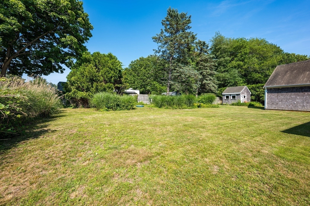 33 Terry Dr Property Photo 16