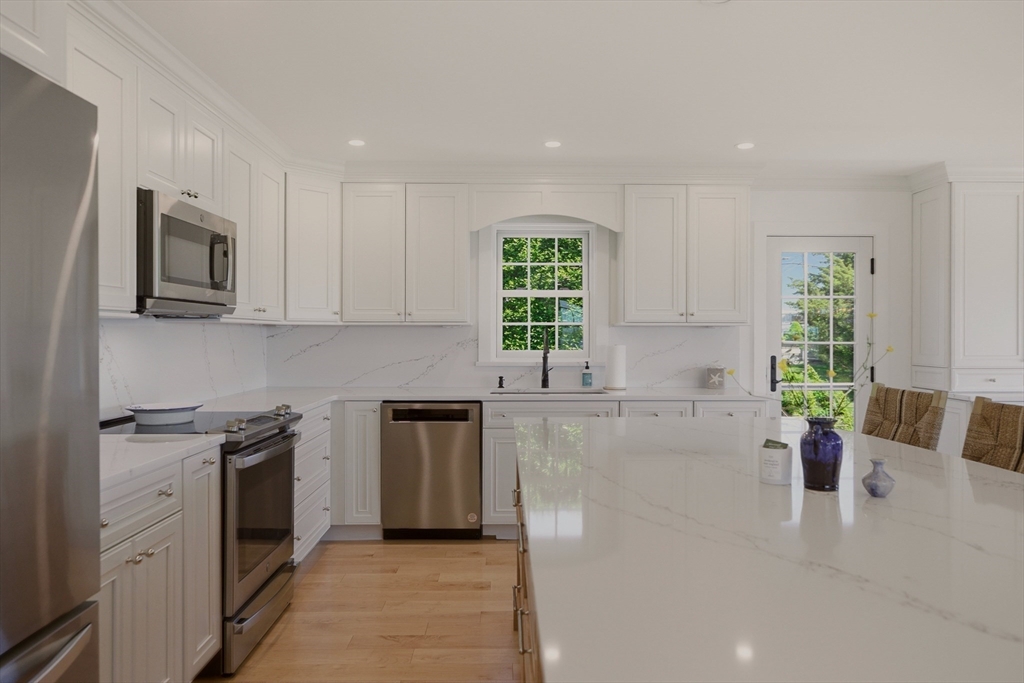 3 Richmond Pond Property Photo 11