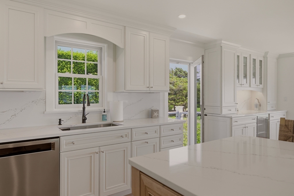 3 Richmond Pond Property Photo 14
