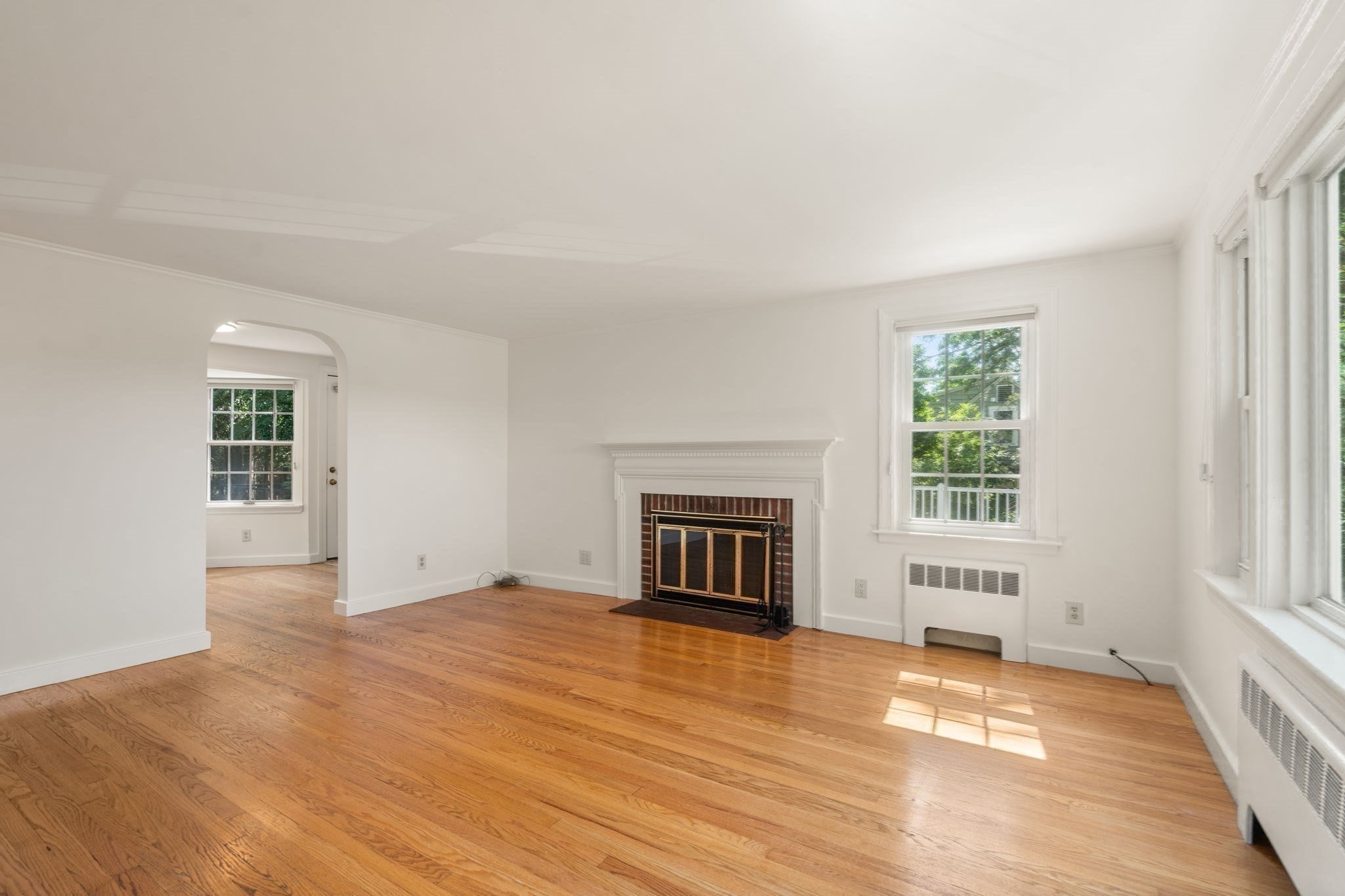167 Glezen Ln Property Photo 9