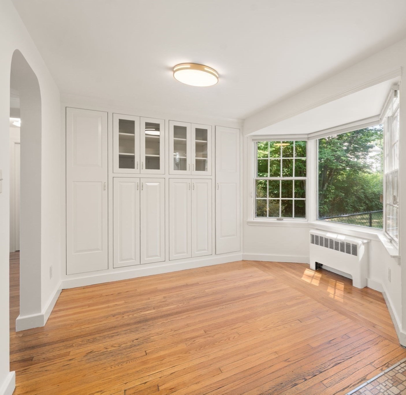 167 Glezen Ln Property Photo 17