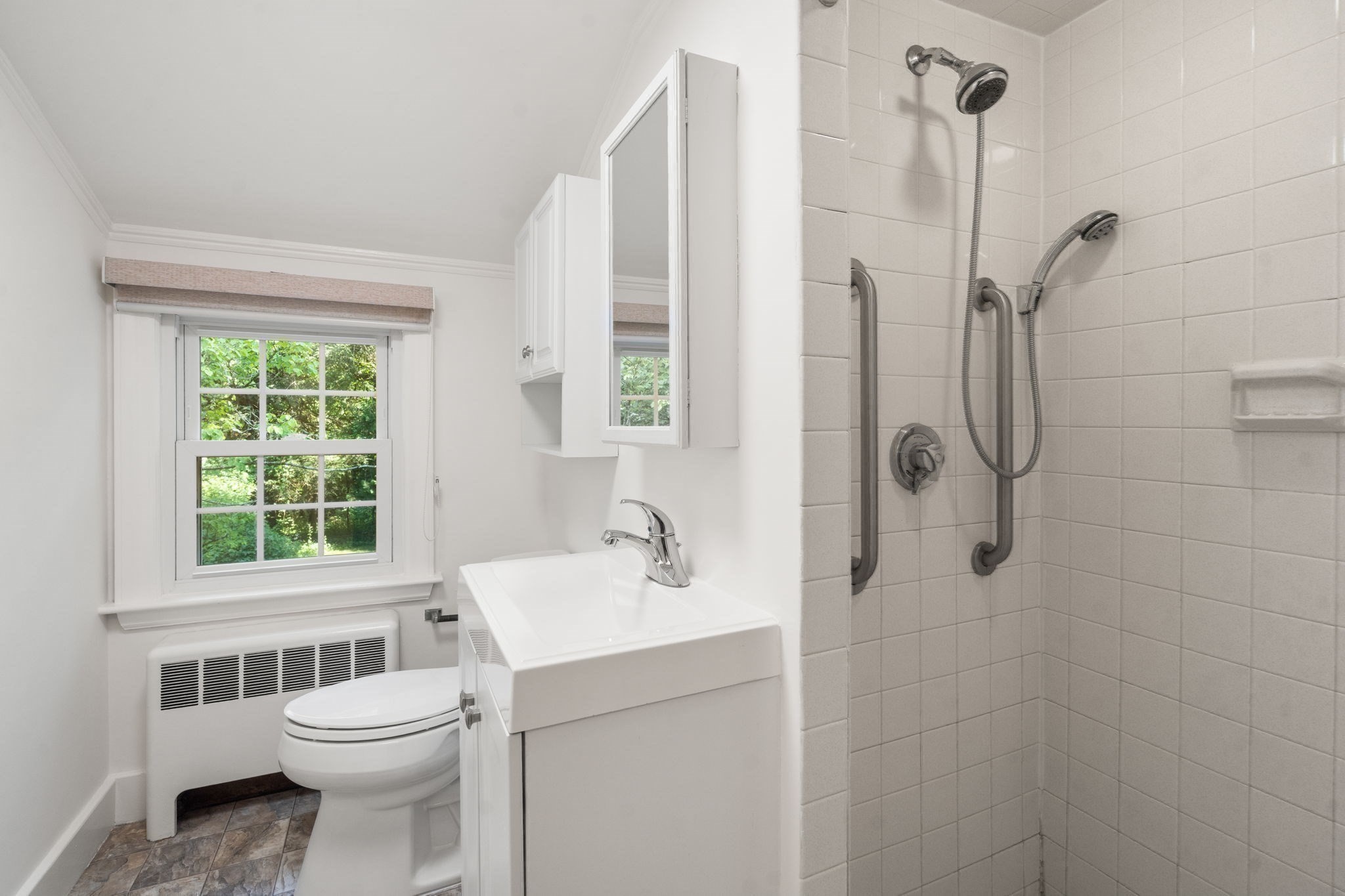 167 Glezen Ln Property Photo 29