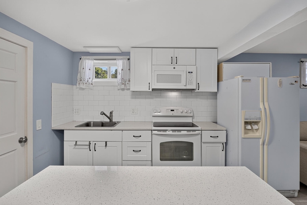 7 Sandy Hill Lane Unit A Property Photo 24