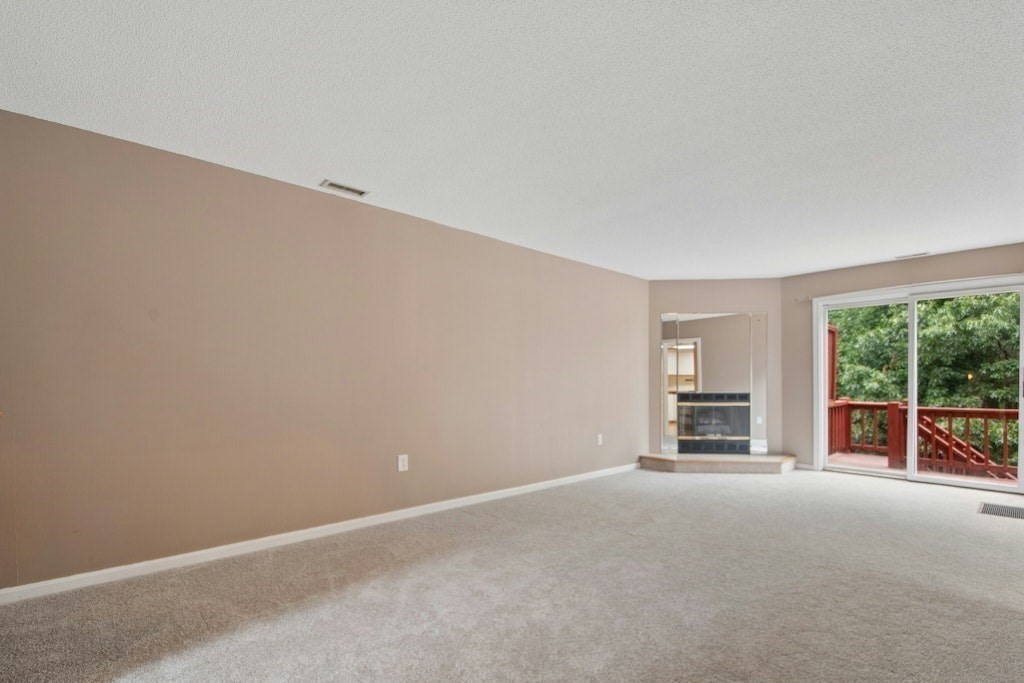 4 Herbert Drive # B Property Photo 4