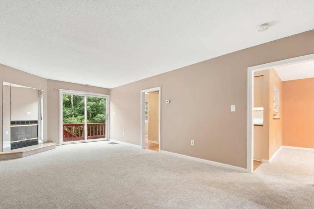 4 Herbert Drive # B Property Photo 5