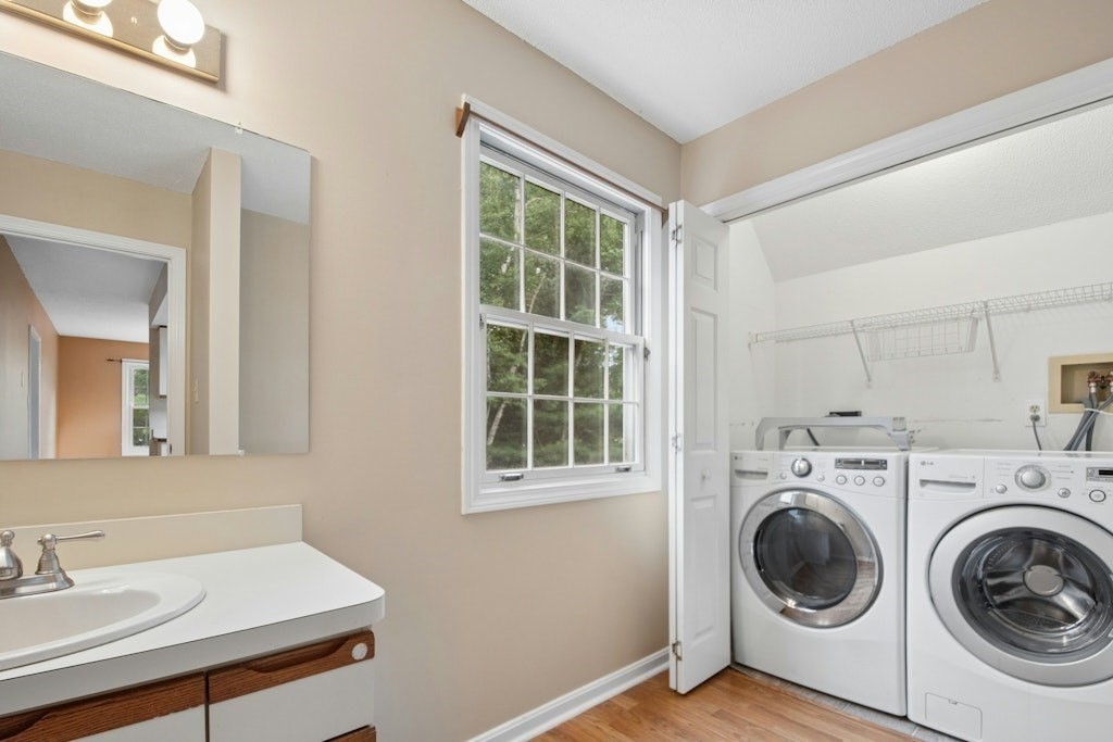 4 Herbert Drive # B Property Photo 11