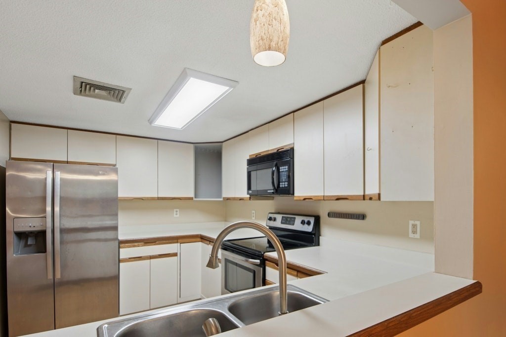 4 Herbert Drive # B Property Photo 22