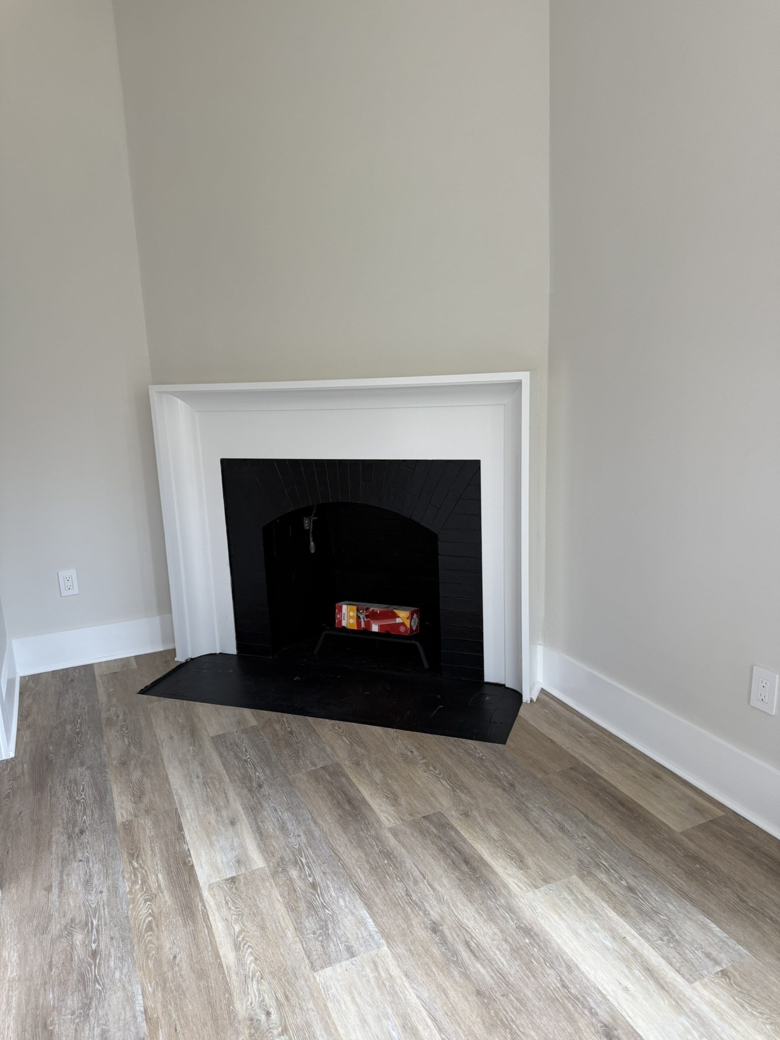 271 Dartmouth Street # 2f Property Photo 12