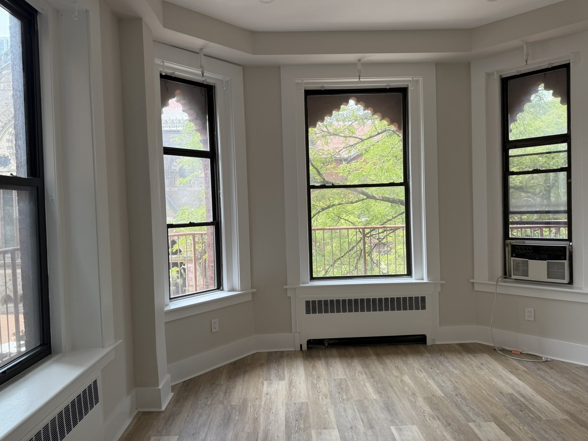 271 Dartmouth Street # 2f Property Photo 13