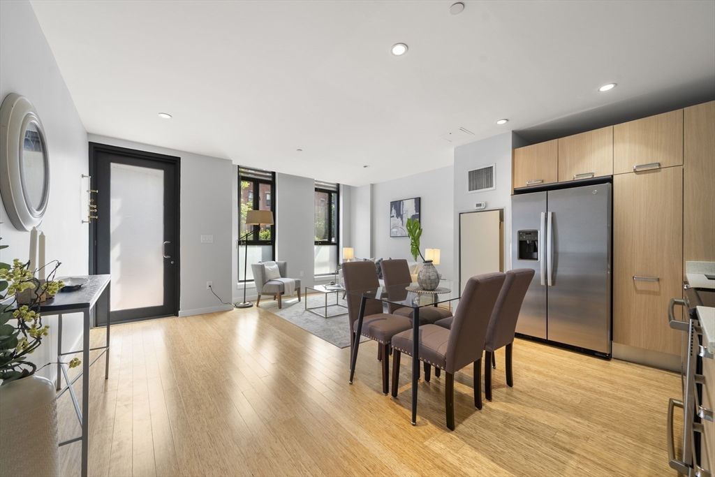 691 Massachusetts Ave Property Photo 4