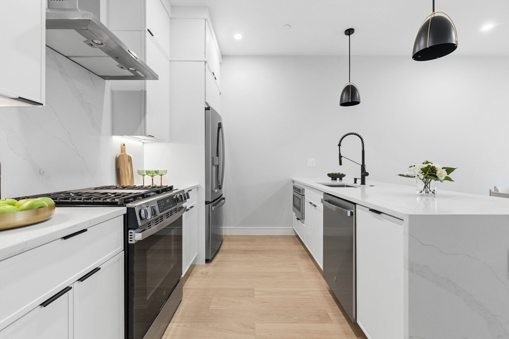 66 Homer Street # 4 Property Photo 14