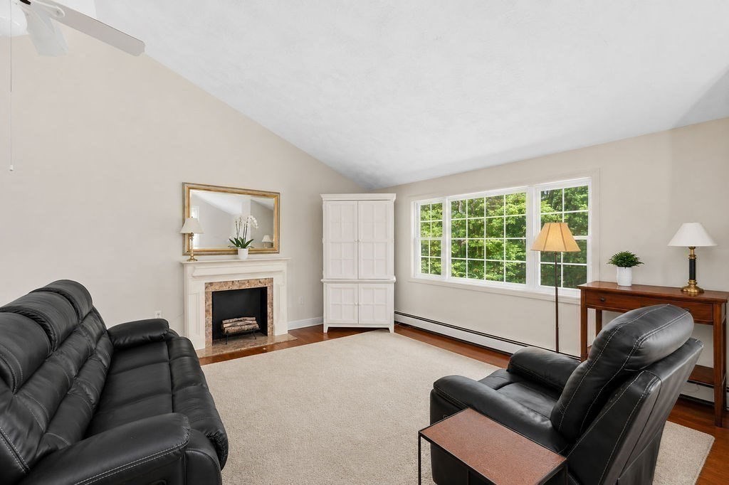 166 School St Property Photo 8