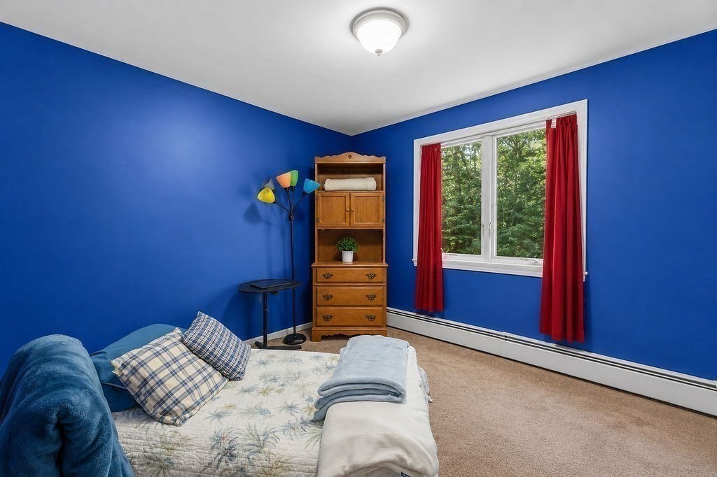 166 School St Property Photo 12