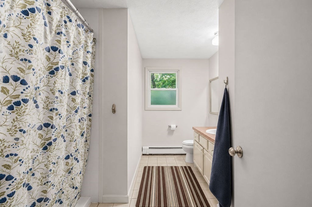 166 School St Property Photo 13