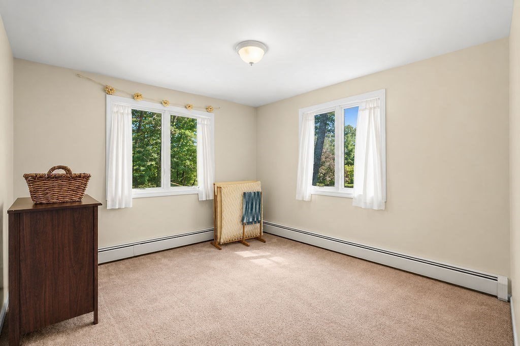 166 School St Property Photo 18