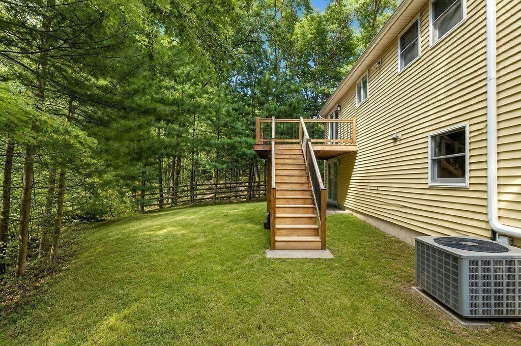 166 School St Property Photo 27