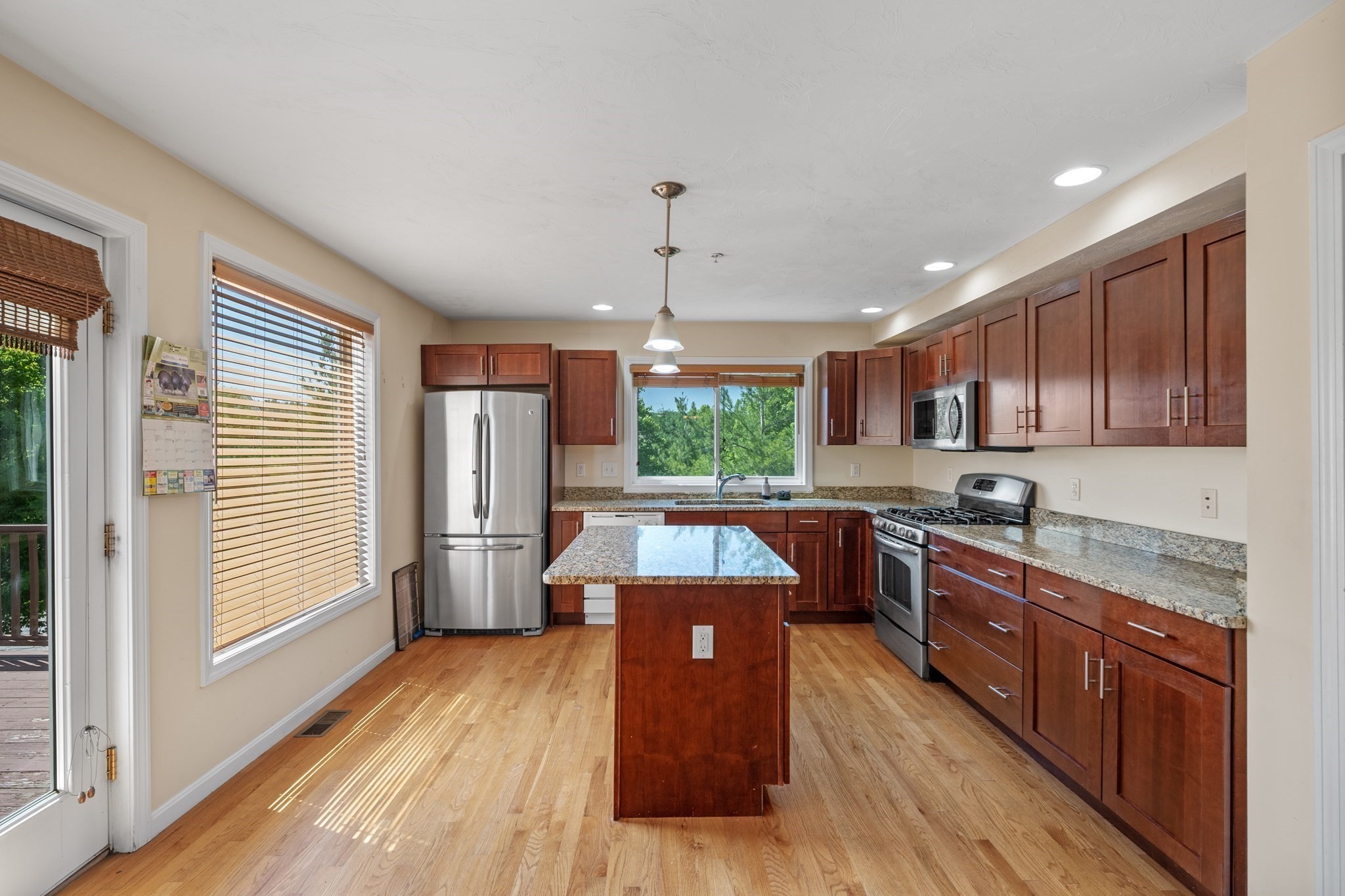 351 America Blvd # 351 Property Photo 10