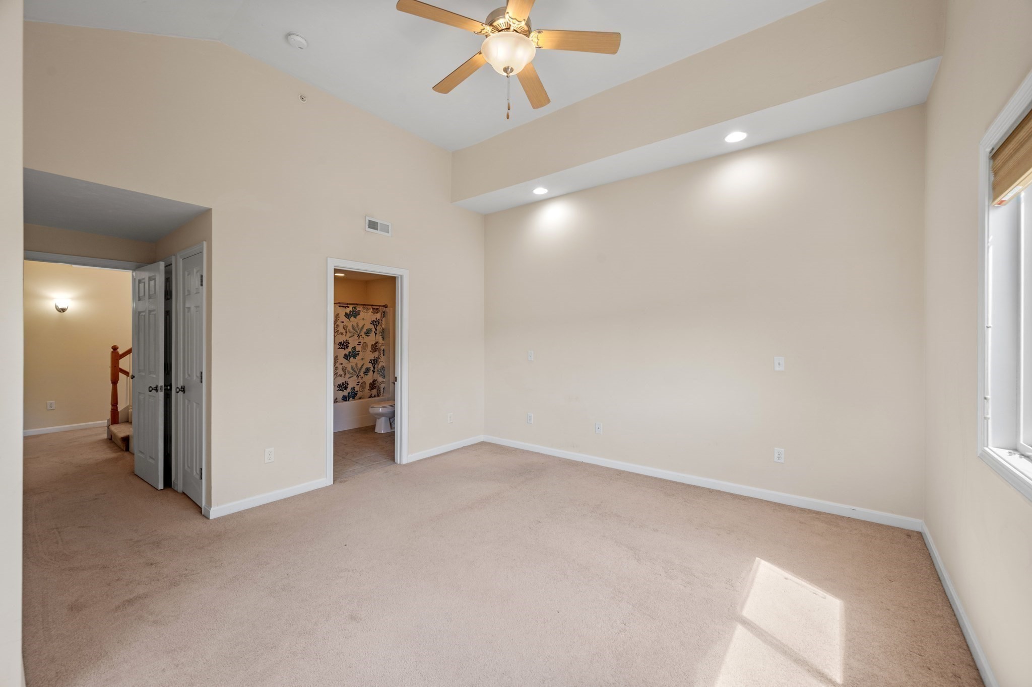 351 America Blvd # 351 Property Photo 16