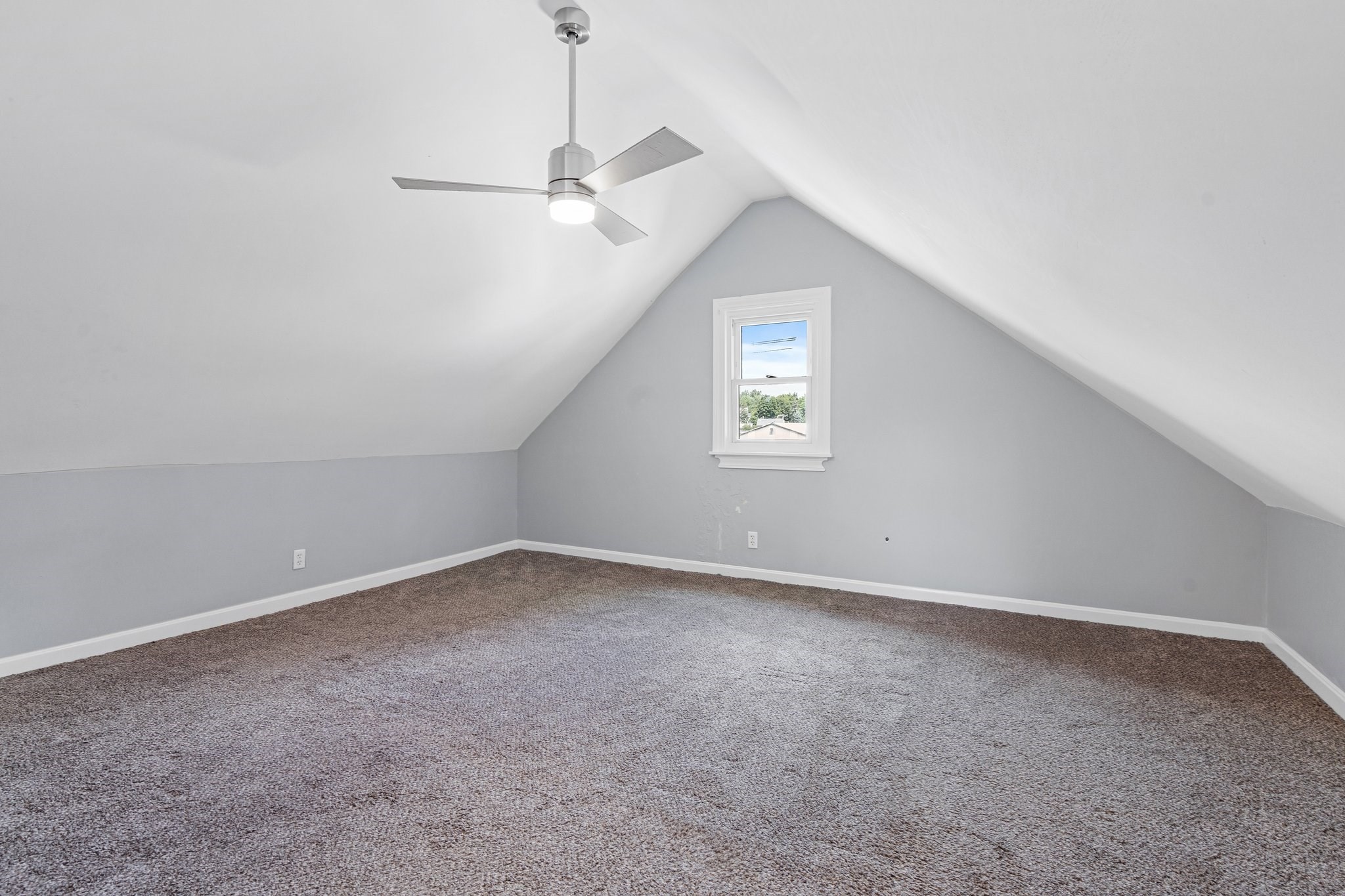 49 Prospect St # 2 Property Photo 15
