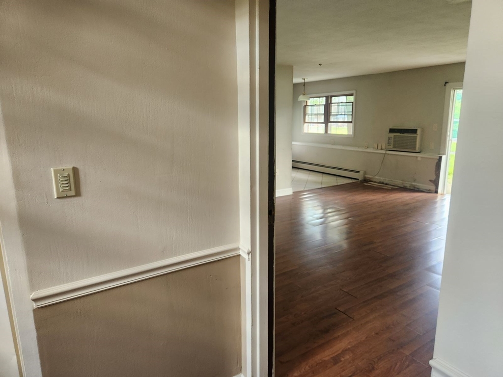 25 Farrwood Ave # 1 Property Photo 12