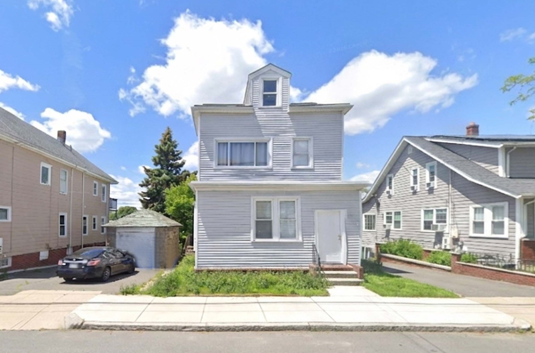 120 Hermon St Property Photo 2