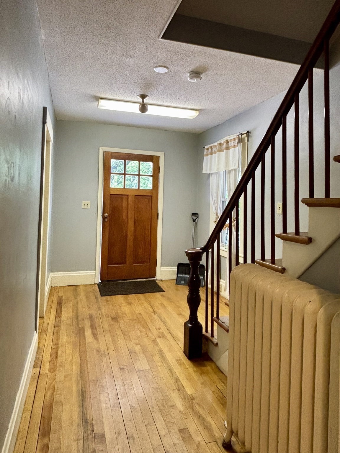 531 Summer St Property Photo 13