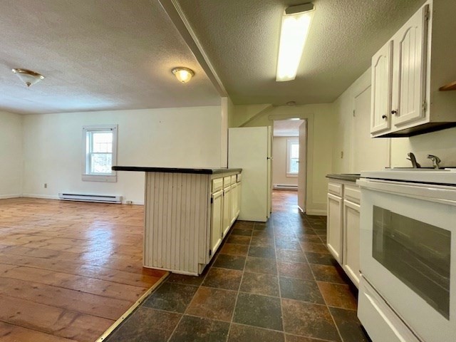 531 Summer St Property Photo 14