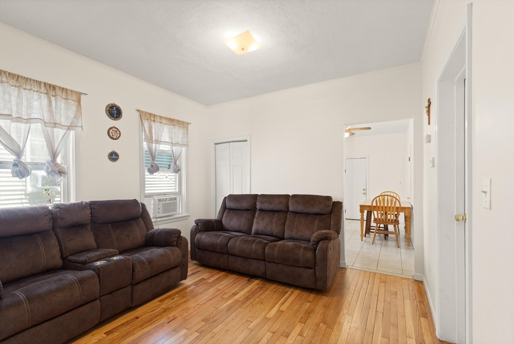 95 Malden Street Property Photo 6
