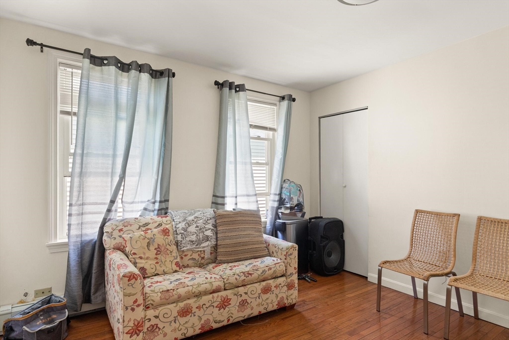 95 Malden Street Property Photo 11