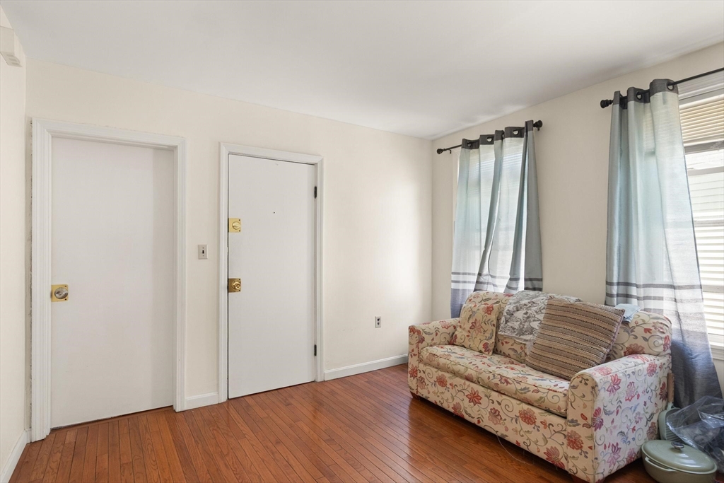 95 Malden Street Property Photo 12