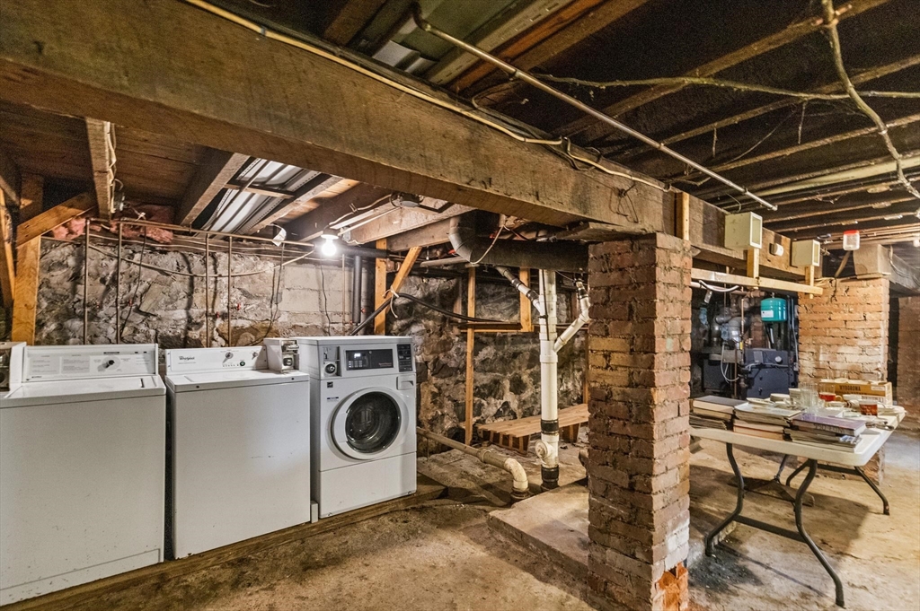95 Malden Street Property Photo 33