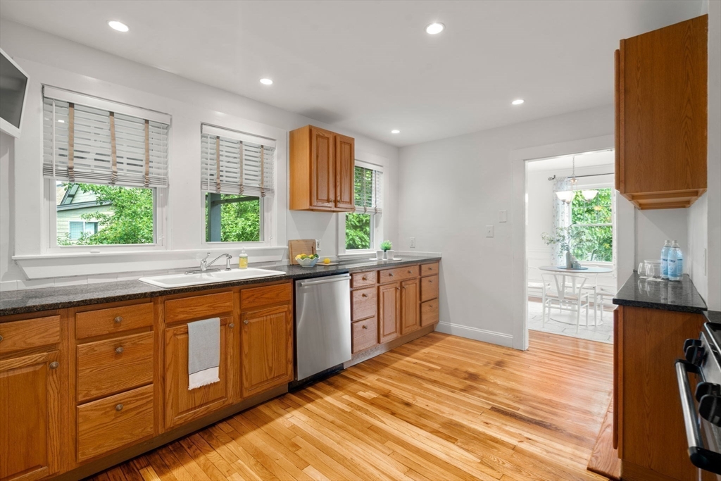 10 Creeley Rd. # 10 Property Photo 12