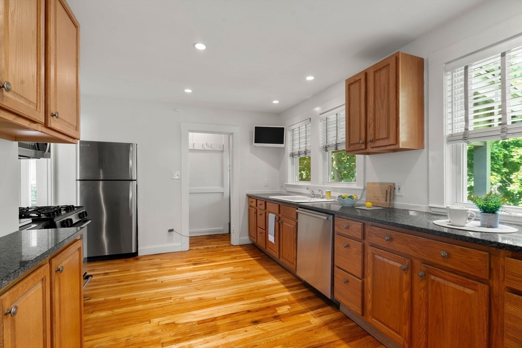 10 Creeley Rd. # 10 Property Photo 13