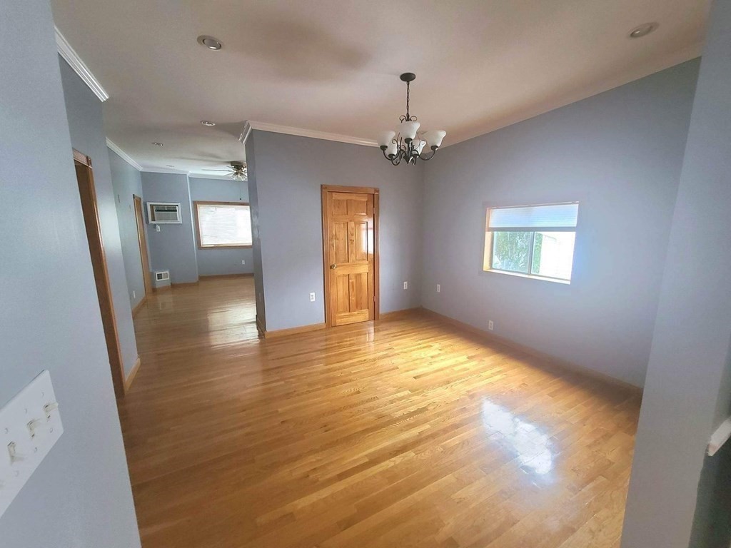 34 Florence St. # 2 Property Photo 8
