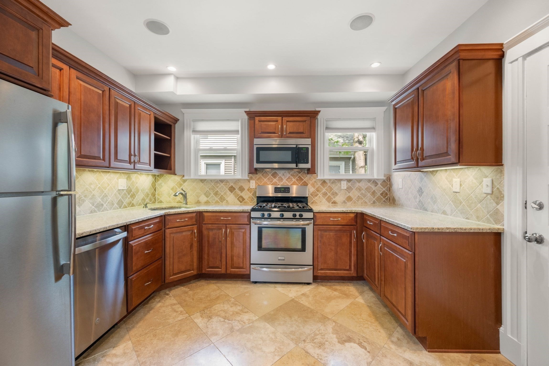 15 Haslet St # 2 Property Photo 12